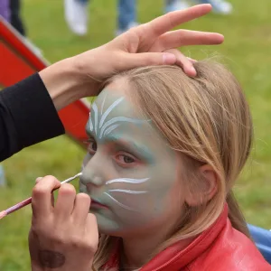 girl, people, face painting-2289308.jpg